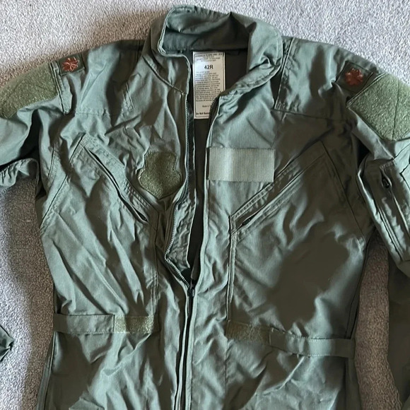 USAF Green Flyers Coveralls Conductive Fiber 42R EUC Maj. Patches - Picture 4 of 8